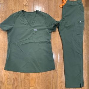 Women’s Figs Moss scrub set Small Petite